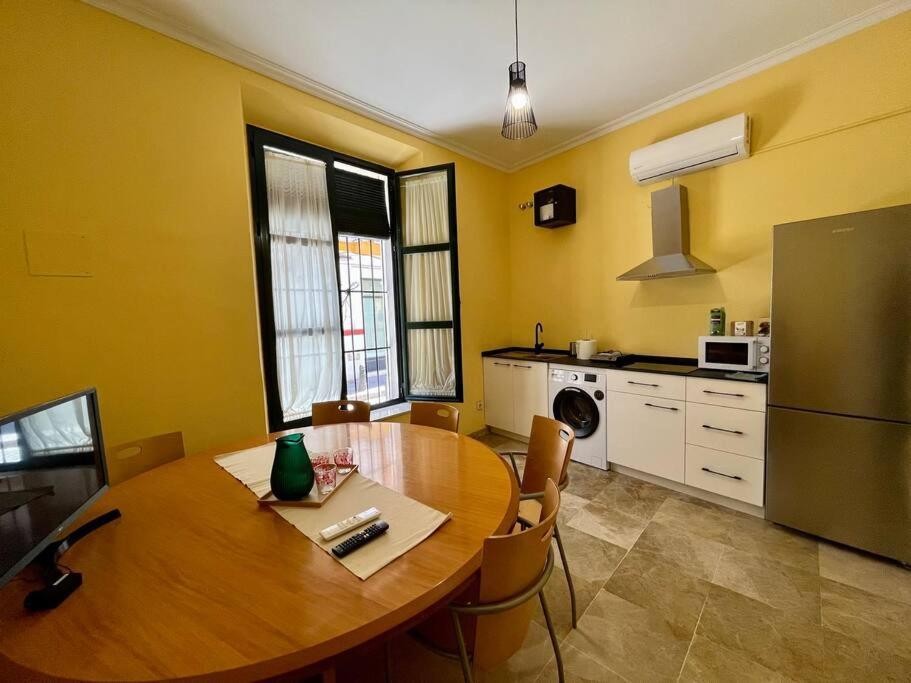 Apartamento J Costa 15- Alameda Hercules เซบีญา ภายนอก รูปภาพ